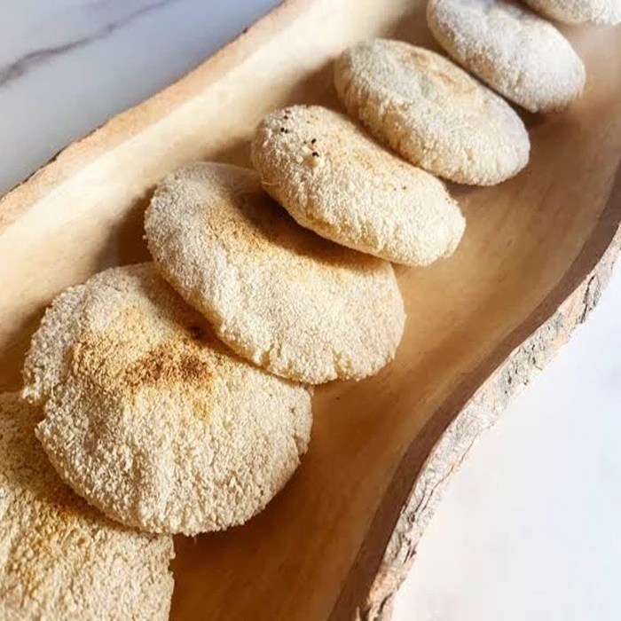 Chlieb z manioku cassava bread