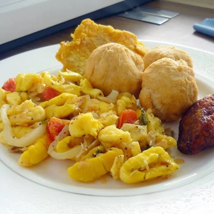 Jamajská slaná ryba s ackee